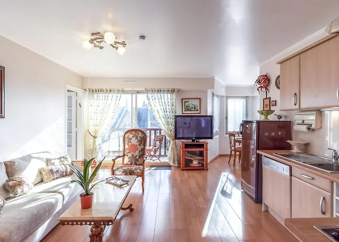 Apartment Le Hoc